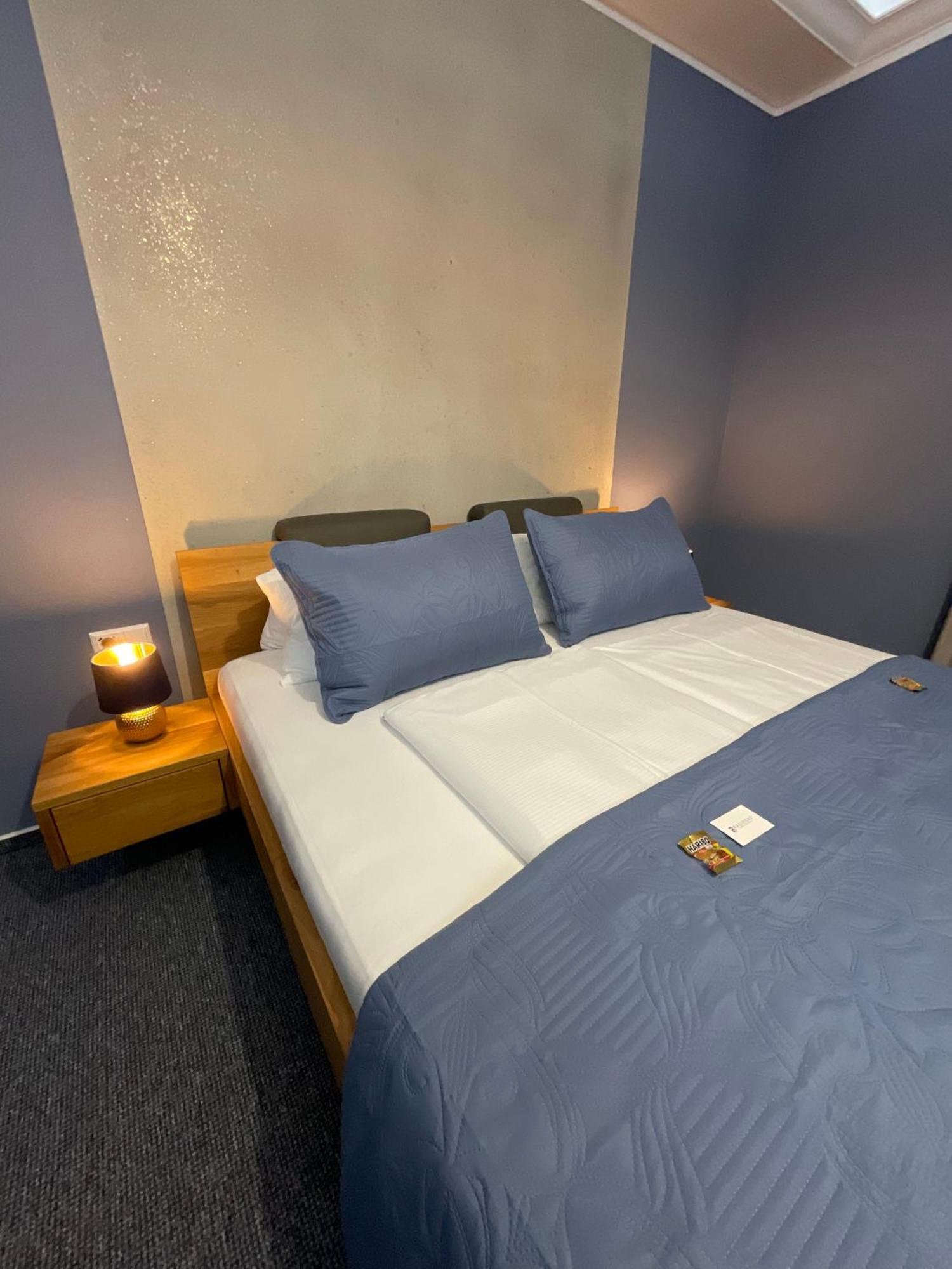 Hotel Residenz Luxury Apartments Metzingen  Zewnętrze zdjęcie