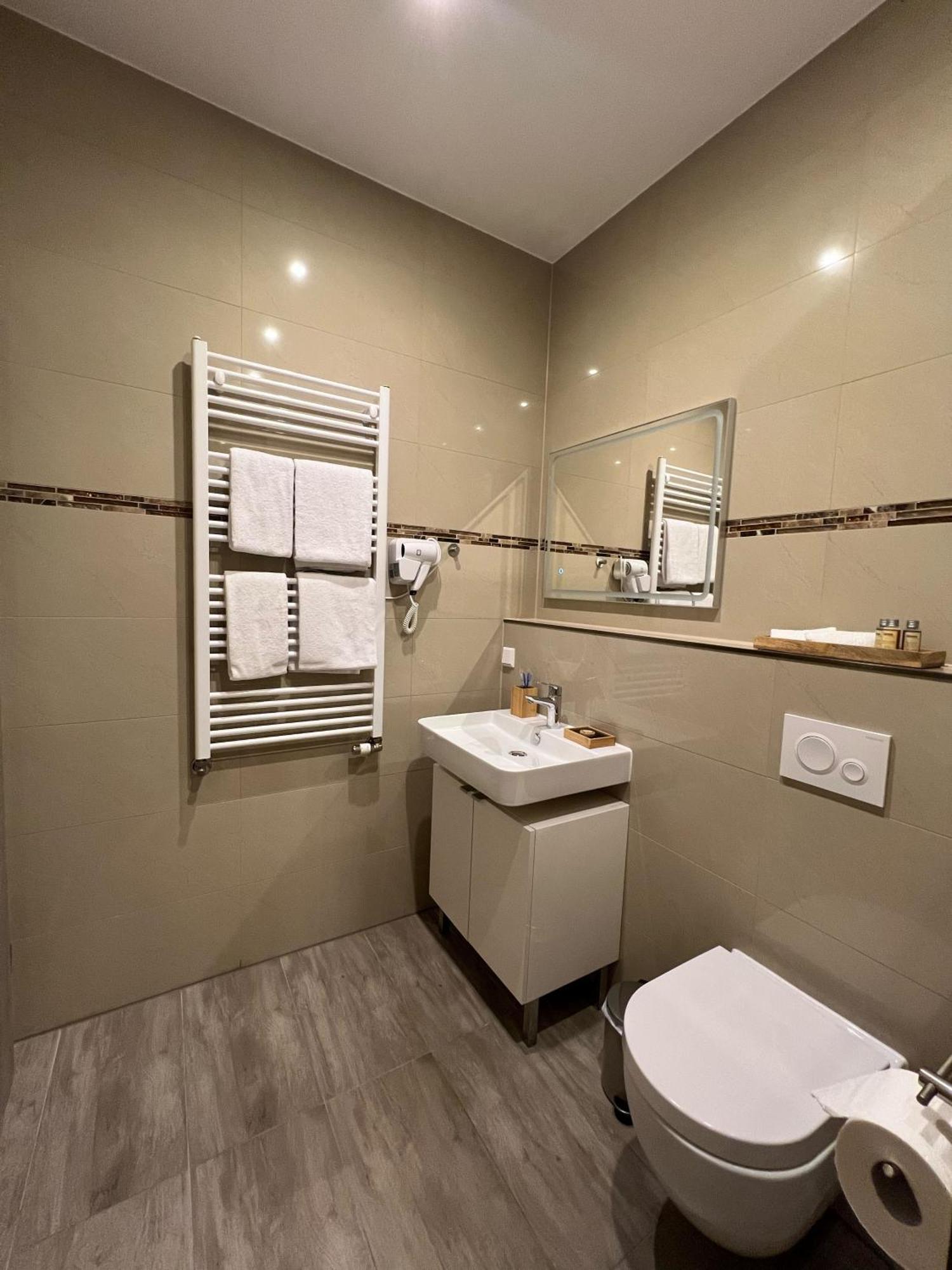 Hotel Residenz Luxury Apartments Metzingen  Zewnętrze zdjęcie
