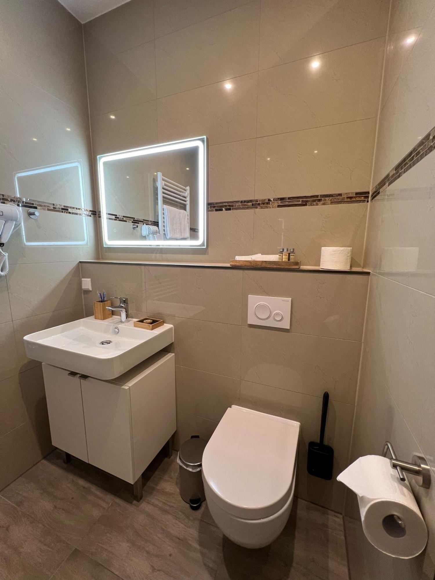 Hotel Residenz Luxury Apartments Metzingen  Zewnętrze zdjęcie